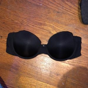 Maidenform strapless black bra